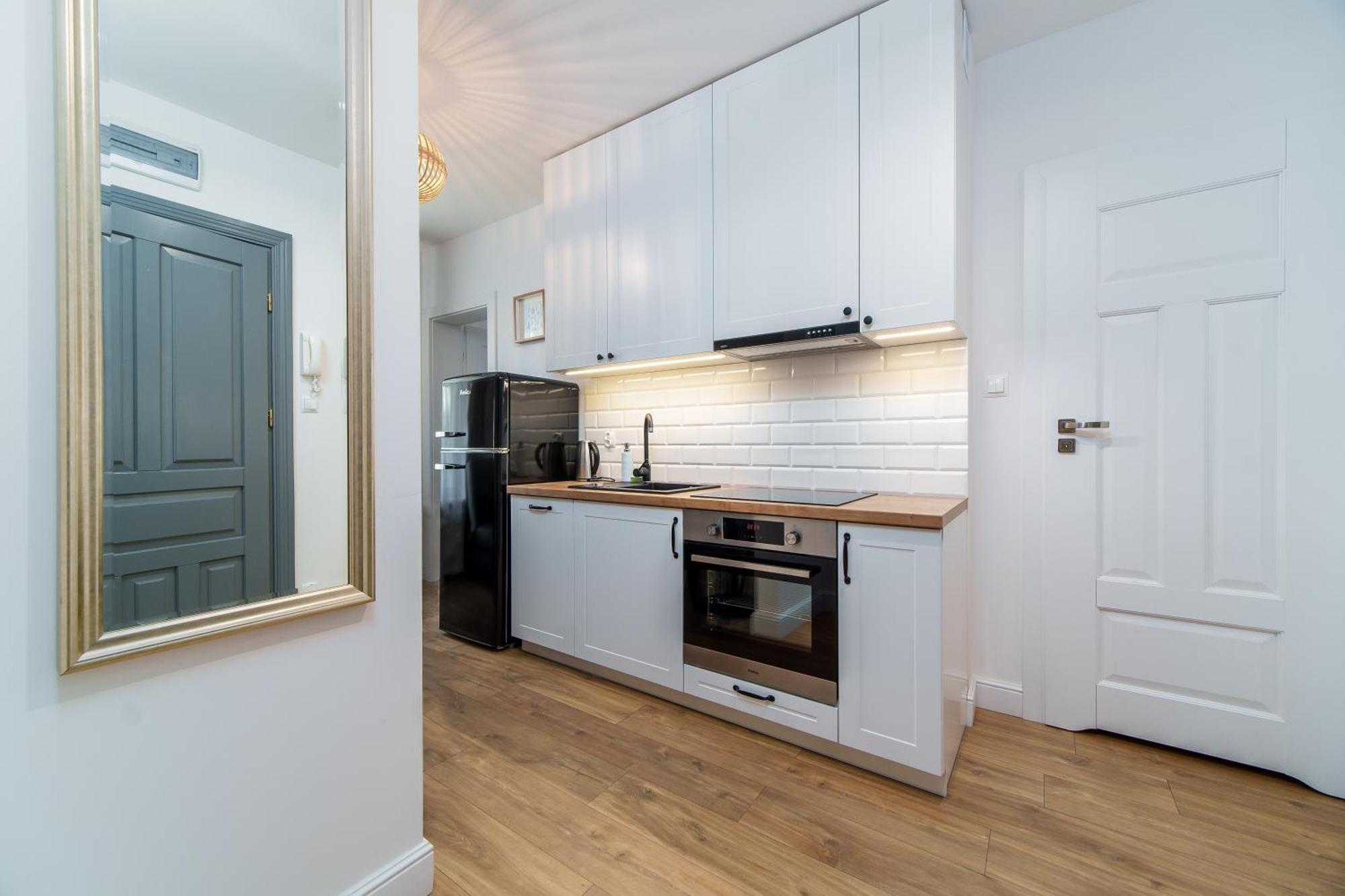 Zlota 8 Apartments Бялисток Екстериор снимка